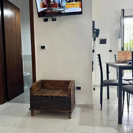 Small Luxury Torvajanica Apartment *