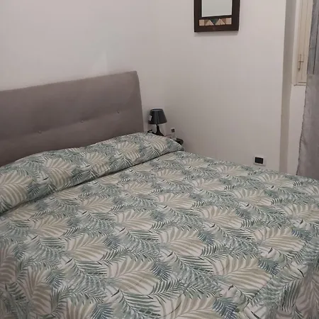 Apartment Small Luxury Torvajanica Torvaianica